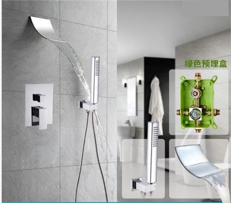 China Ruimtedie de Douchetapkraan van de Besparingswaterval, Douchetapkraan met de Nevel van de Handdouche wordt geplaatst leverancier